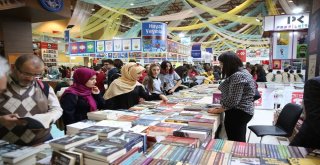 Büyükşehir Belediyesinin Düzenlediği Kayseri Kitap Fuarı Geçen Yılki Rekoru Kırdı
