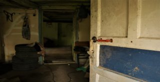 Deprem Değil Heyelan Bu Hale Getirdi