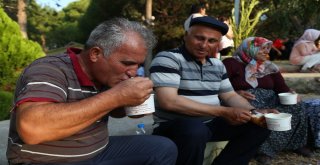 Efeler Belediyesi Mehmetçik Ailelerinin Gönüllerine Dokunuyor