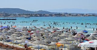 Ünlü Tatil Merkezi Çeşmeye Bayram Piyangosu Vurdu