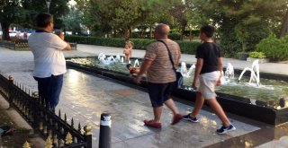 (Özel) Çocukların Süs Havuzundaki Tehlikeli Oyunu Kamerada