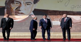 Kırgızistanda Türk Konseyi Zirvesi Başladı