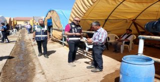 Yozgatta Polis Ekipleri Hayvan Pazarında Sahte Para Uyarısı Yaptı