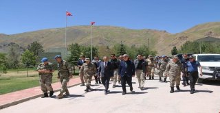 Milli Savunma Bakanı Akarın Hakkari Ziyareti