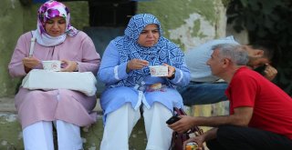 Efeler Belediyesi Mehmetçik Ailelerinin Gönüllerine Dokunuyor