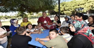 Adalya Vakfından Hayvanları Koruma Günü Etkinliği
