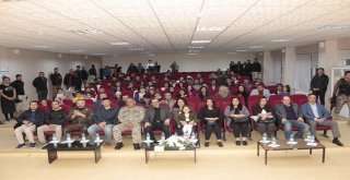 Çukurca Da Öğrencilere Yönelik Kukla Gösterimi Düzenlendi.