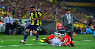 Uefa Şampiyonlar Ligi 3. Ön Eleme: Fenerbahçe: 1 - Benfica: 1 (İlk Yarı)