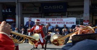 Tarihi Tulumbacılar Temsili Yangına Müdahale Etti