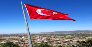 Bayrak Sevgisi Zirve Yaptırdı