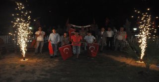 Batmanda Şehit Çocuğuna Sürpriz Doğum Günü