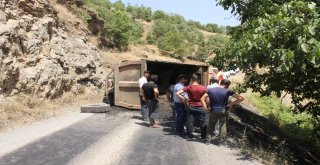 Beytüşşebapta Kaza Nedeniyle Yüzlerce Araçlık Kuyruk Oluştu