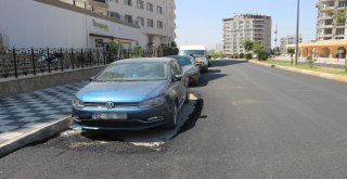 Adıyamanda Fıkra Gibi Asfaltlama