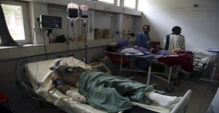 Afganistanda İntihar Saldırısı: 20 Ölü, 15 Yaralı