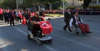 Asker Sokakları Vatan Sana Canım Feda Sloganıyla İnletti