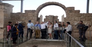 Berger Ve Beraberindeki Heyet Laodikeia Antik Kentini Gezdi