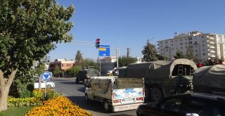 Suriye Sınırına Askeri Sevkıyat Sürüyor