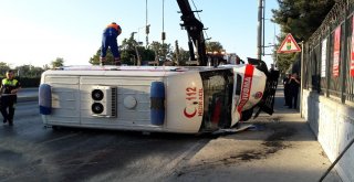 Hasta Almaya Giderken Hastanelik Oldular: 3 Yaralı