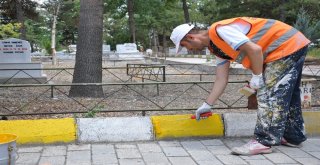 Zilede Mezarlıklarda Temizlik Çalışması