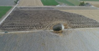 Obruk Sayısı Artıyor, Çevrede Hayat Devam Ediyor