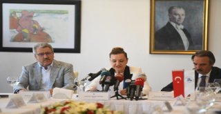 İzmirdeki Üniversite Ve Stklardan Ekonomi İçin Ortak Çalışma