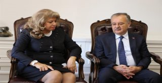 Bulgaristan Cumhurbaşkanı Yardımcısı Yotova Edirnede