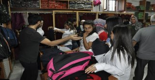 Hayırsever İş Adamı 300 Çocuğun Yüzünü Güldürdü