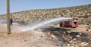 Midyatta Ormanlık Alanda Çıkan Yangın Sürüyor