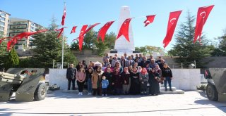 Kırşehirli Şehit Aileleri Niğdeli Şehit Aileleri İle Buluştu