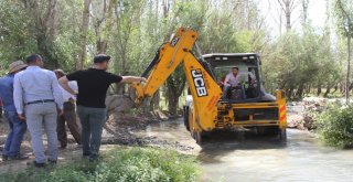 Başkale Belediyesinden Hummalı Çalışma