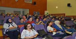 Tıp Fakültesi Dekanı Karahocagil:meslek Ahlakı Ve Bilinçlenme İle Çalışın”