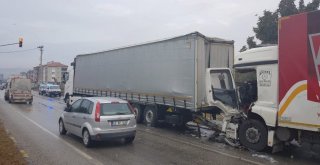 Manisada Trafik Kazası: 1 Yaralı