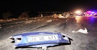 Aksarayda Zincirleme Trafik Kazası: 2 Ölü