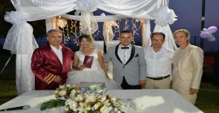 Mutluluğa Engelsiz Kafede Evet Dediler