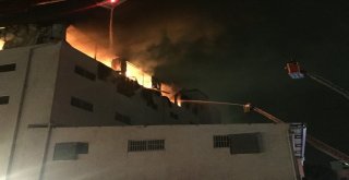 Mersinde Tekstil Atölyesinde Yangın Korku Dolu Anlar Yaşattı