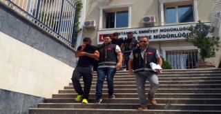 Yakalanan Oto Hırsızları Adliyeye Sevk Edildi