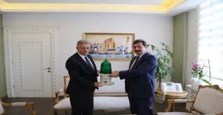 Kıyı Emniyeti Genel Müdürü Denizden, Vali Tavlıya  Ziyaret