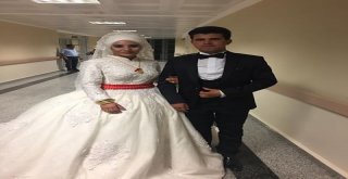 Gelin Ve Damatlıkla Önce Hastaneye, Sonra Düğün Salonuna Gittiler