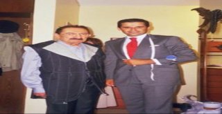 Yamalı Pantolonlu Çocuk Şimdi Ünlüleri Giydiriyor