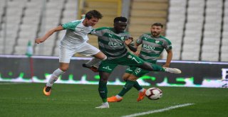 Bursaspor Antrenmanında Meşale Şov