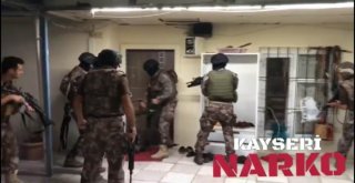 Özel Harekat Destekli Uyuşturucu Operasyonu: 17 Şahıs Yakalandı