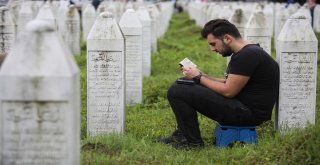 Srebrenitsa Soykırımı 23. Yılında Anıldı