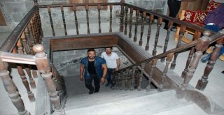 120 Yıllık Tarihi Belediye Binası Hizmete Girdi