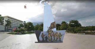 Bin 598 Şehidin Manevi Hatırası Temsili Olarak Anıtta Yaşatılacak