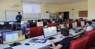 Lab Erciyes Çocuk Atölyesinde Çocuklar Eğlenirken Öğrendi