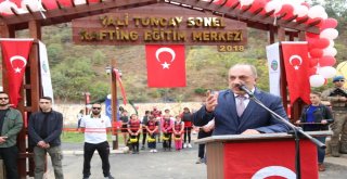 Türkiyenin İlk Rafting Eğitim Merkezi Tuncelide Açıldı