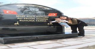 Şehit Eşi İçin Çeşme Yaptırdı