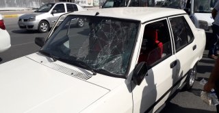 Otomobilin Çarptığı Kadın Ağır Yaralandı