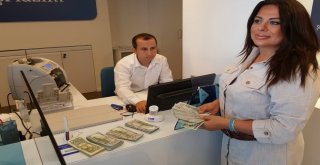 Cumhurbaşkanının Çağrısını Duyup Bankaya Koştu