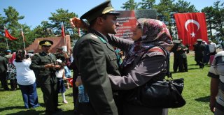 Komando Teğmenler Brövelerini Aldı